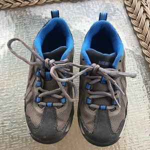 Merrell chameleon sneakers